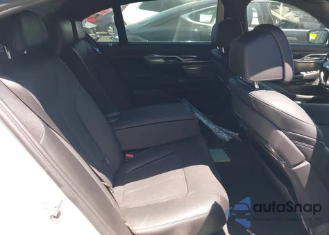 2017 BMW 740I xDrive z USA, uszkodzony, nr VIN WBA7E4C33HGU99969